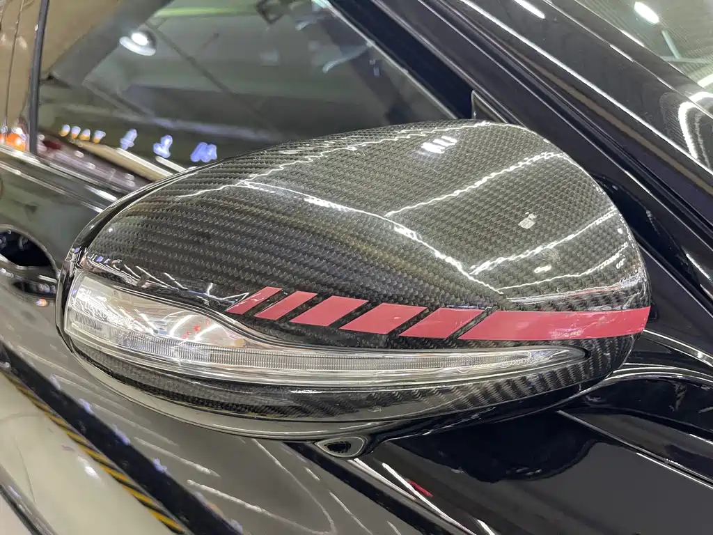 Mercedes-Benz E-Class — миниатюра 10
