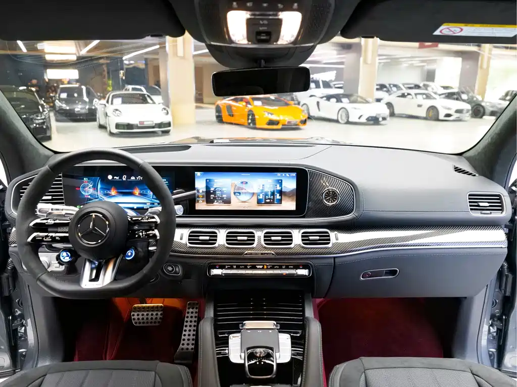 Mercedes-Benz GLS AMG — миниатюра 11