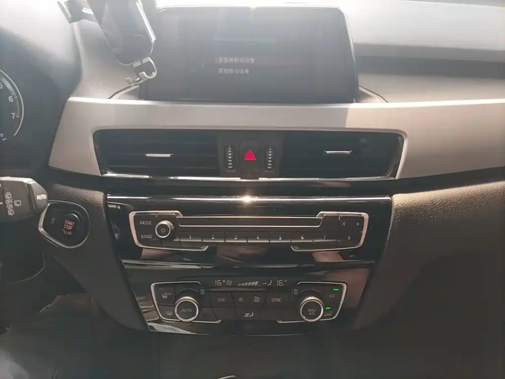 BMW X1 — миниатюра 13
