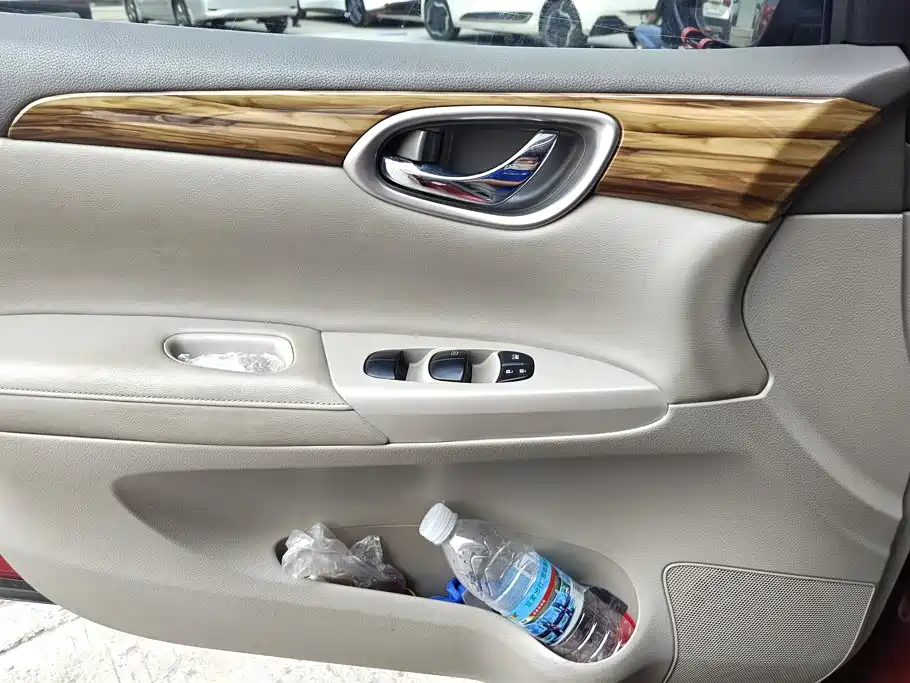 Nissan Sylphy — миниатюра 7