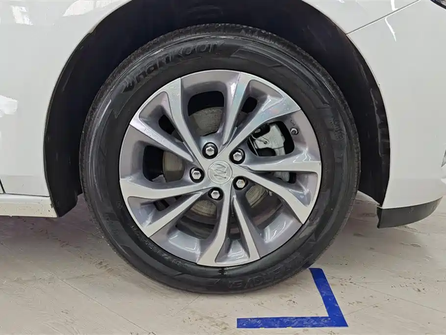 Buick Verano - фото 6
