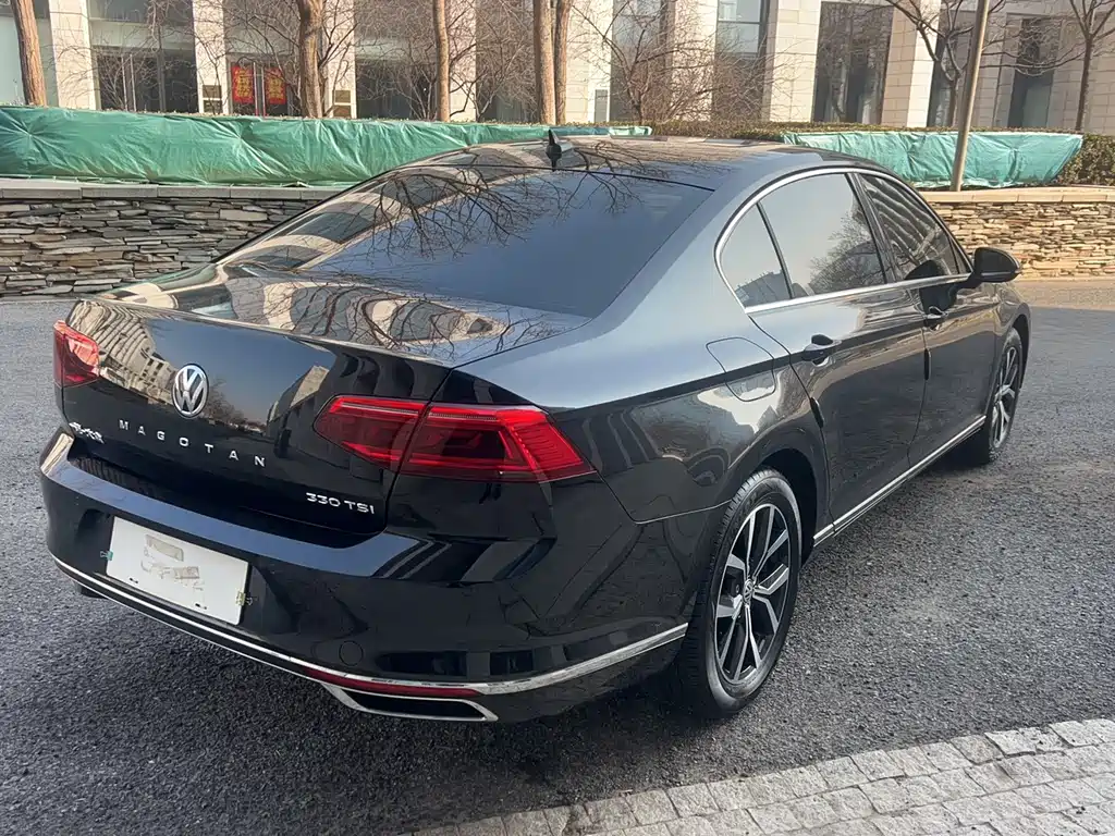 Volkswagen Magotan 2020 330TSI DSG Lead