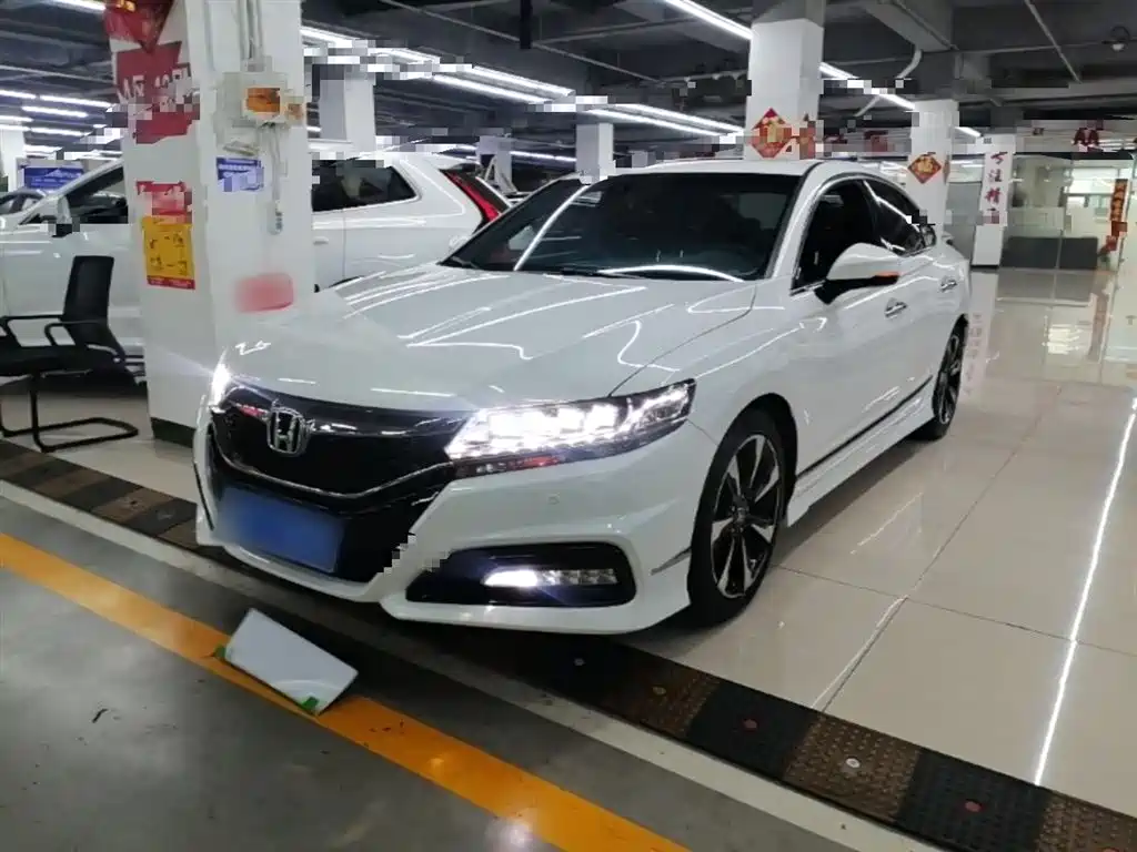 Honda Spirior 2015