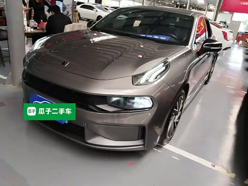 Купить Lynk & Co 03