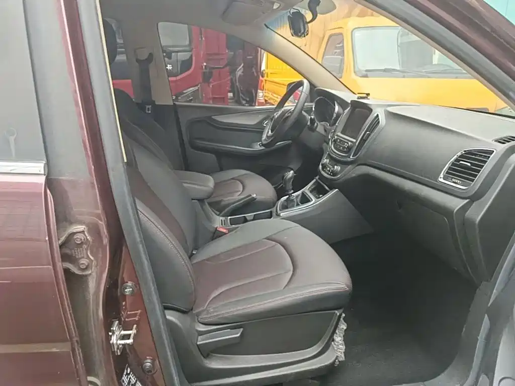 Baojun 560 — миниатюра 25
