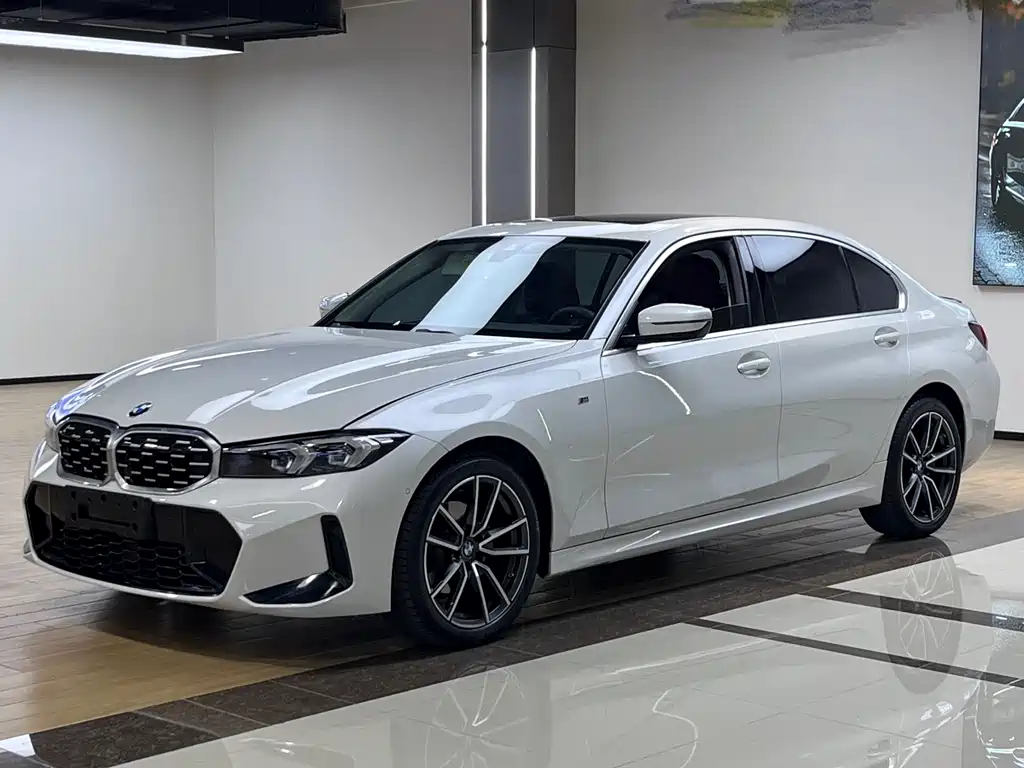 BMW 3 Series 2024