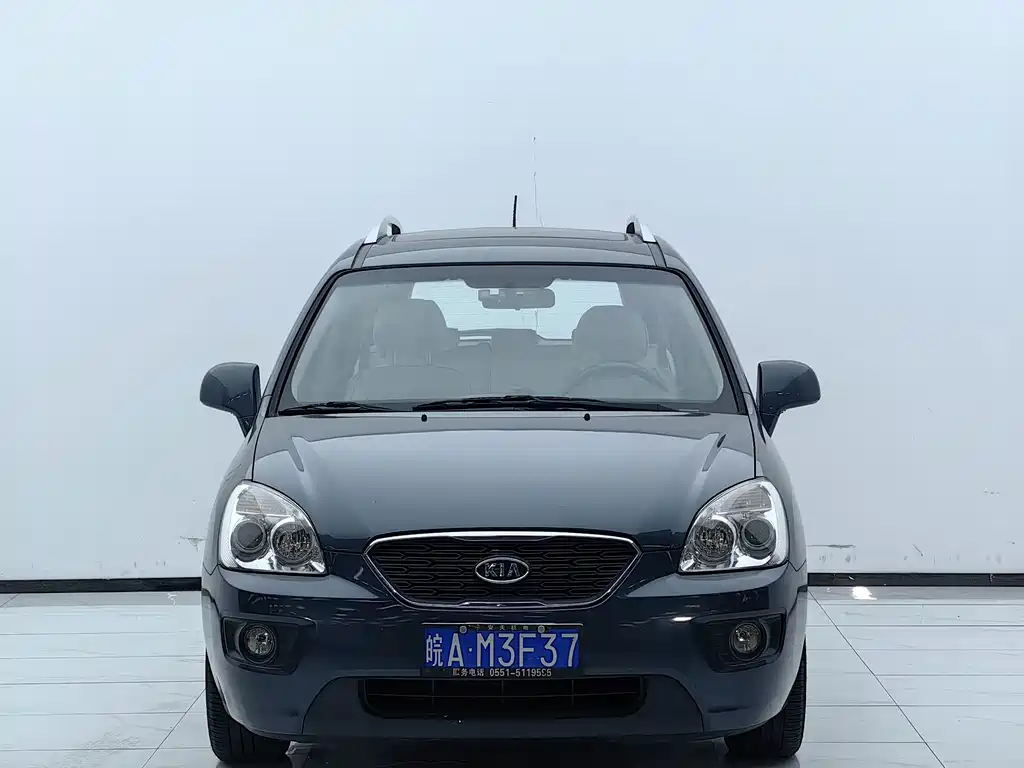 Kia Carens — миниатюра 2