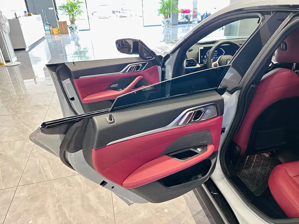 BMW 4 Series — миниатюра 17