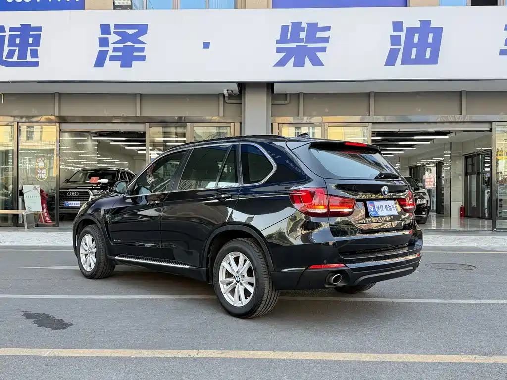 BMW X5 (Import) — миниатюра 5