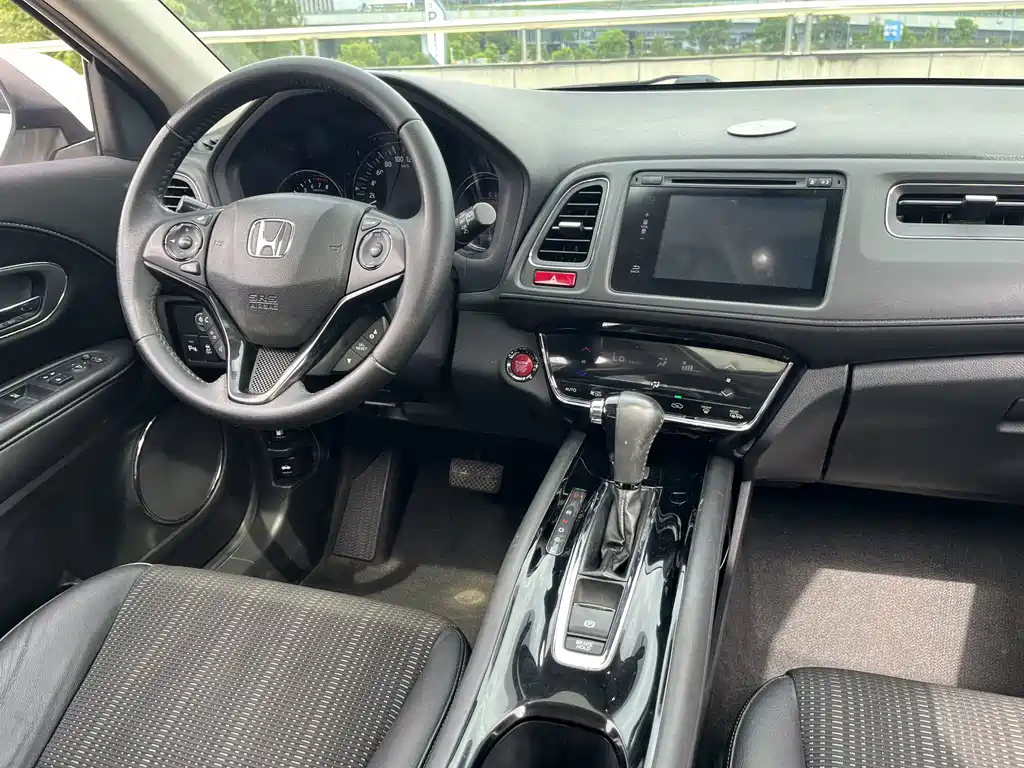 Honda Vezel — миниатюра 10