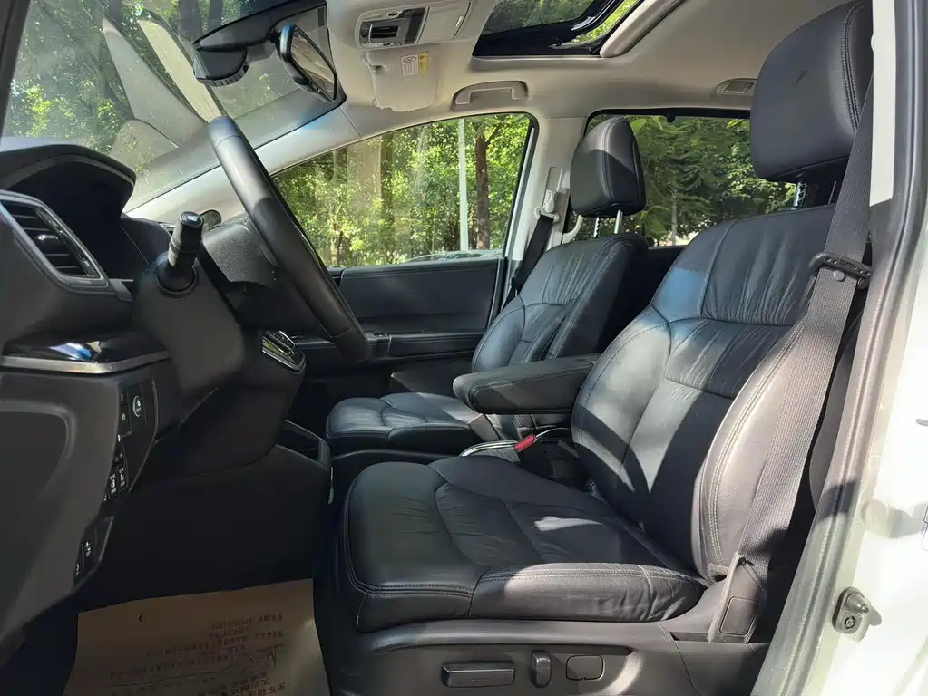 Honda Odyssey — миниатюра 6