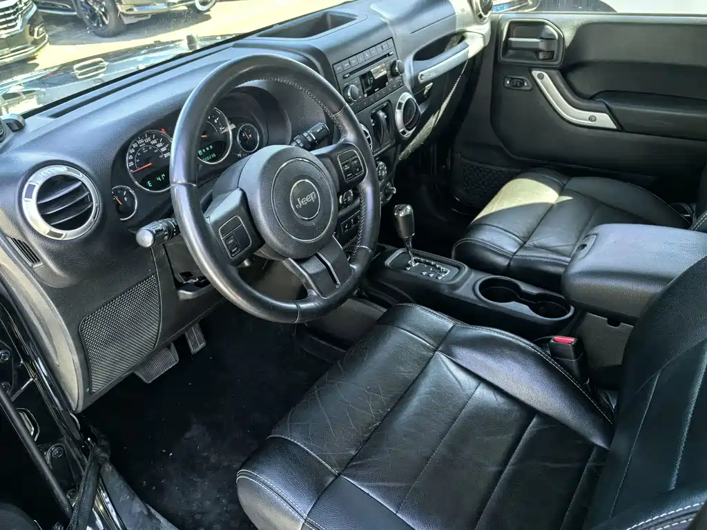 Jeep Wrangler — миниатюра 23