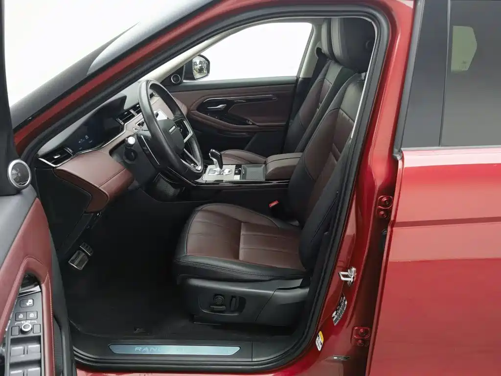 Land Rover Evoque PHEV — миниатюра 10