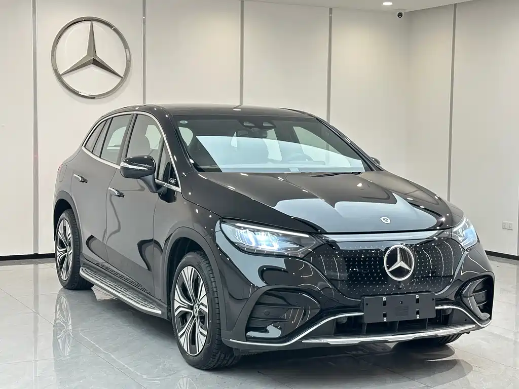 Mercedes-Benz EQE SUV — миниатюра 3