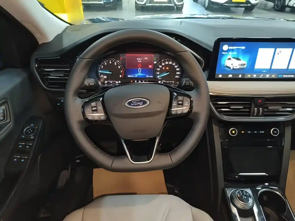 Ford Escape — миниатюра 11
