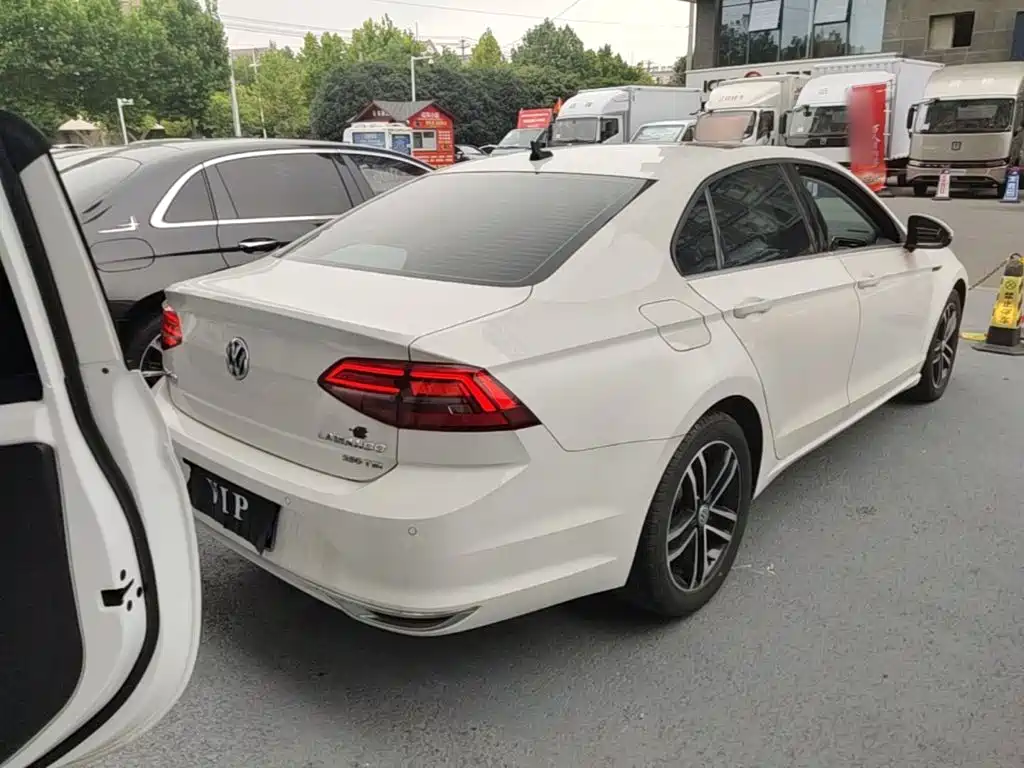 Volkswagen Lamando — миниатюра 7