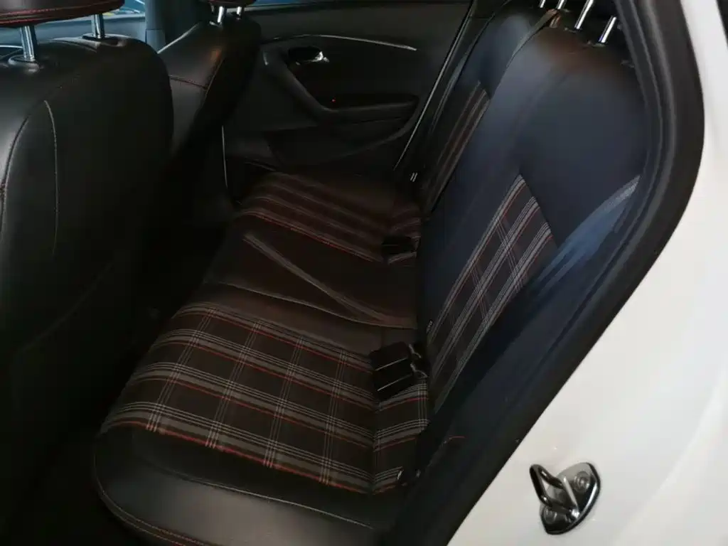 Volkswagen Polo — миниатюра 17