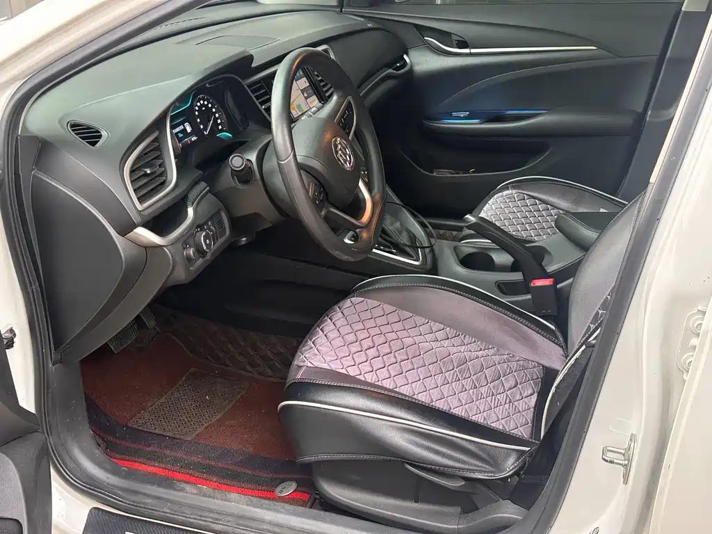 Buick Excelle — миниатюра 4