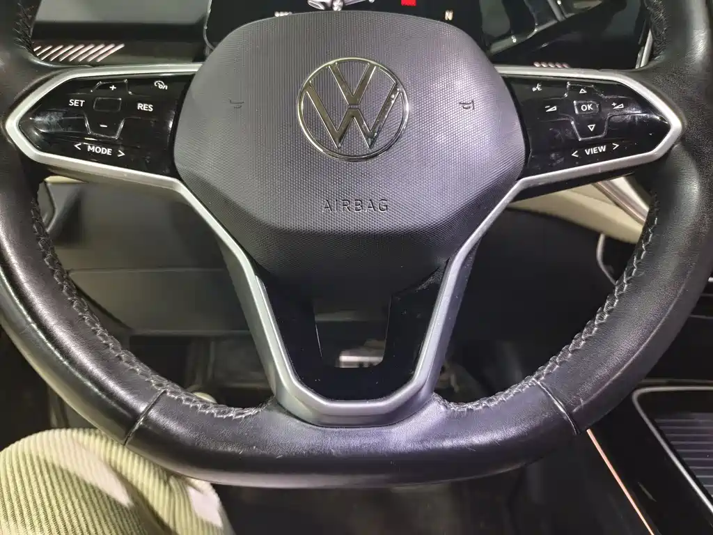 Volkswagen ID.6 CROZZ 2022 PRO