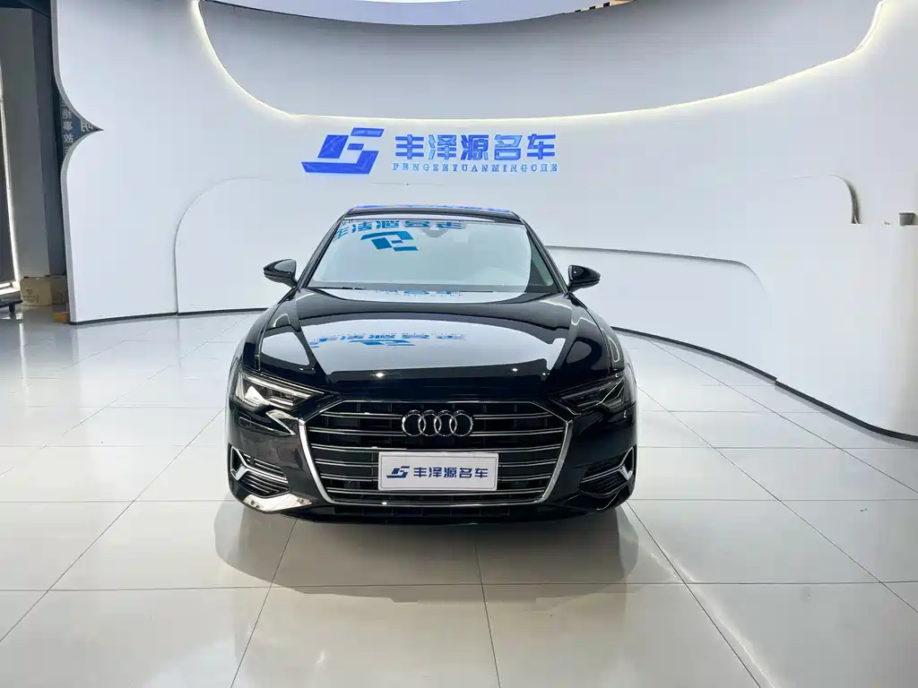 Audi A6L 2023 40 TFSI Luxury