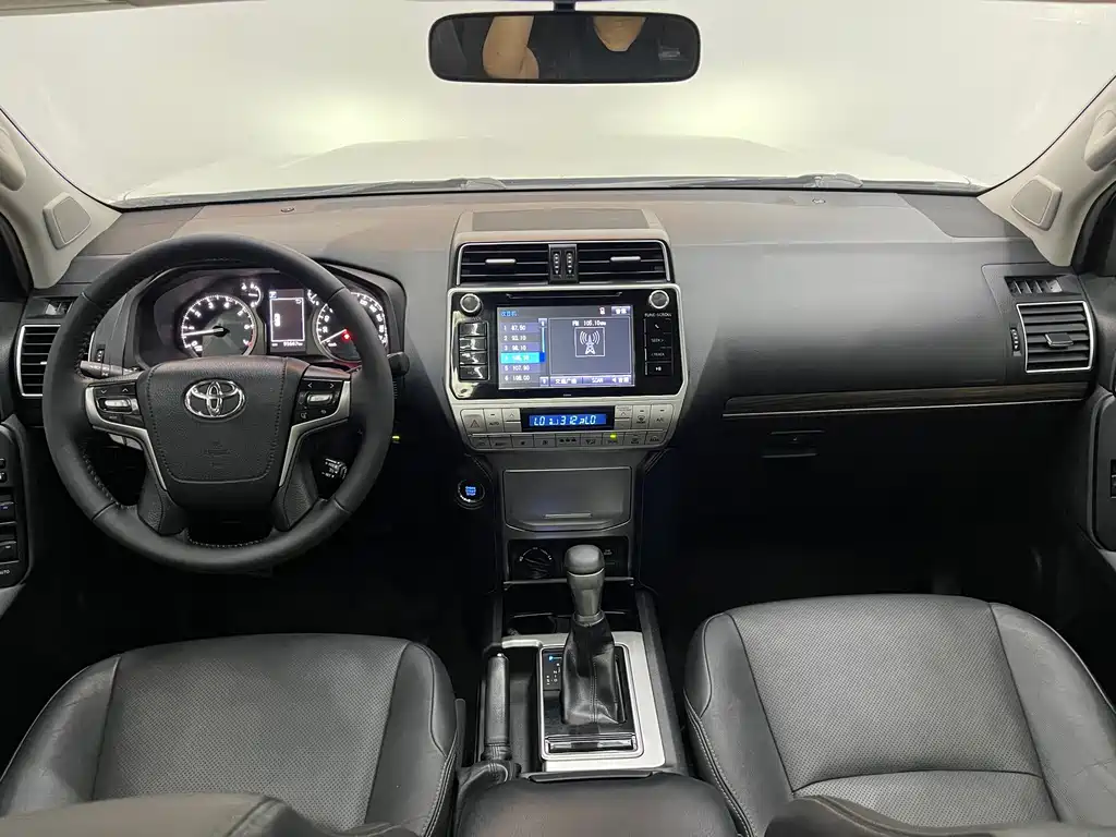 Toyota Prado — миниатюра 7