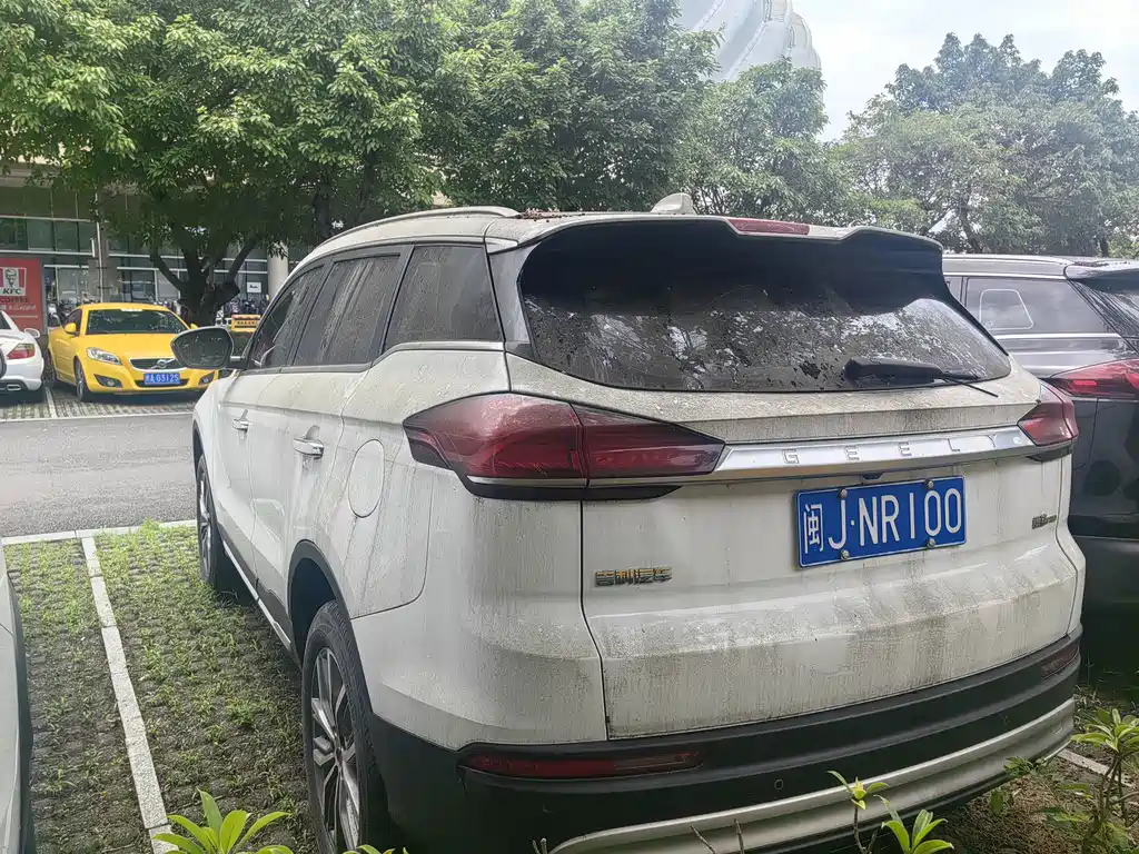 Geely Boyue — миниатюра 6