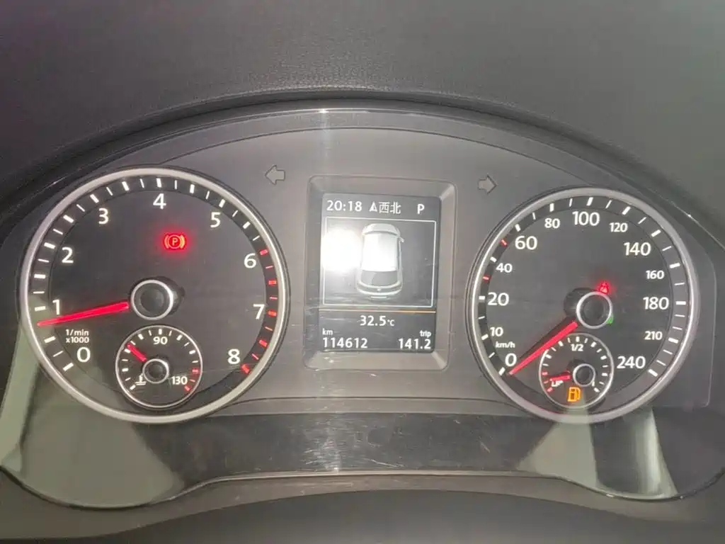 Volkswagen Tiguan — миниатюра 12