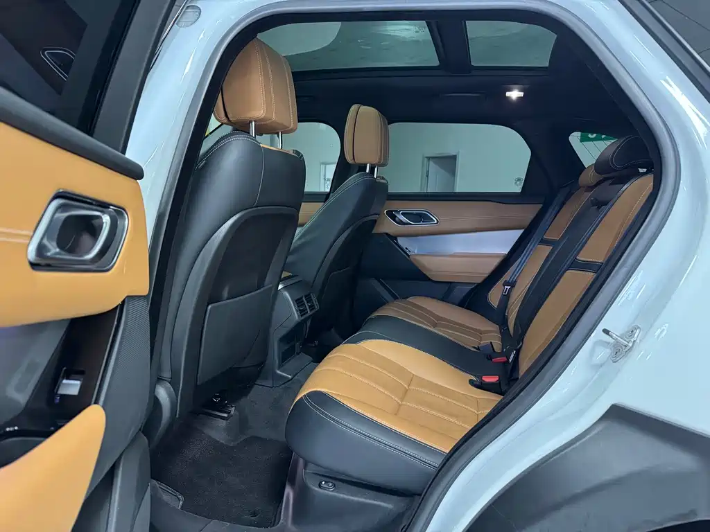Land Rover Velar — миниатюра 6