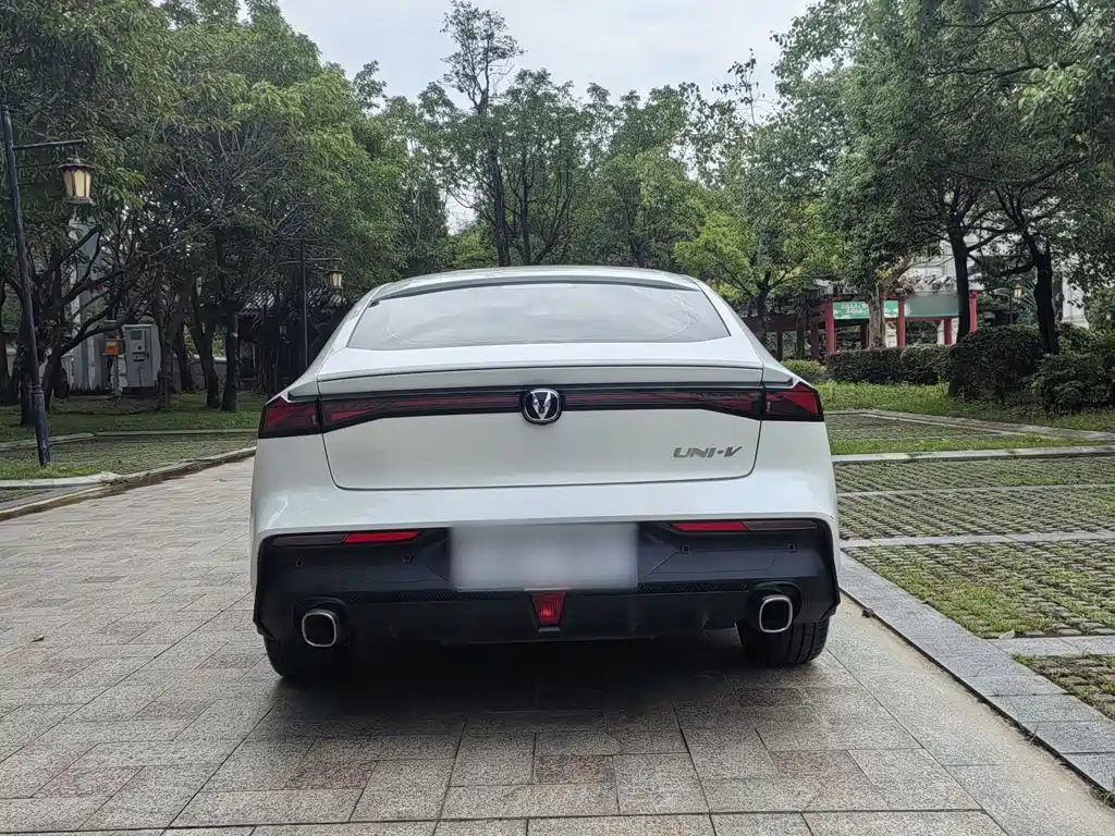 Changan UNI-V — миниатюра 14