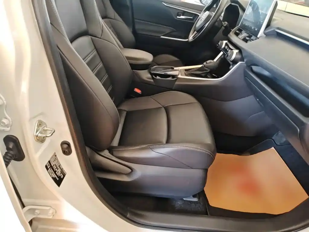 Toyota Wildlander — миниатюра 25