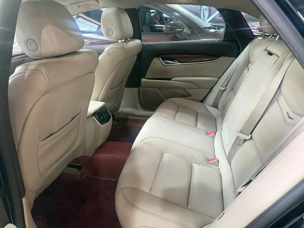 Cadillac XTS 2017 28T Elite