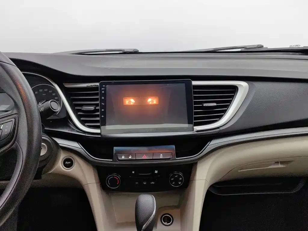 Buick Excelle — миниатюра 12