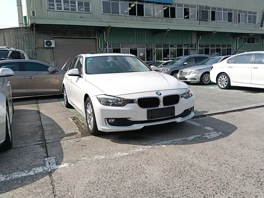BMW 3 Series 3 2013 320i Fashion