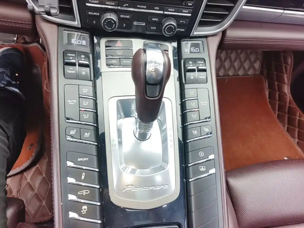 Porsche Panamera — миниатюра 14