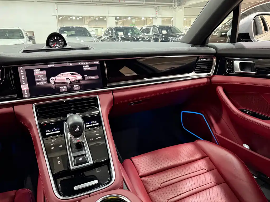 Porsche Panamera — миниатюра 7