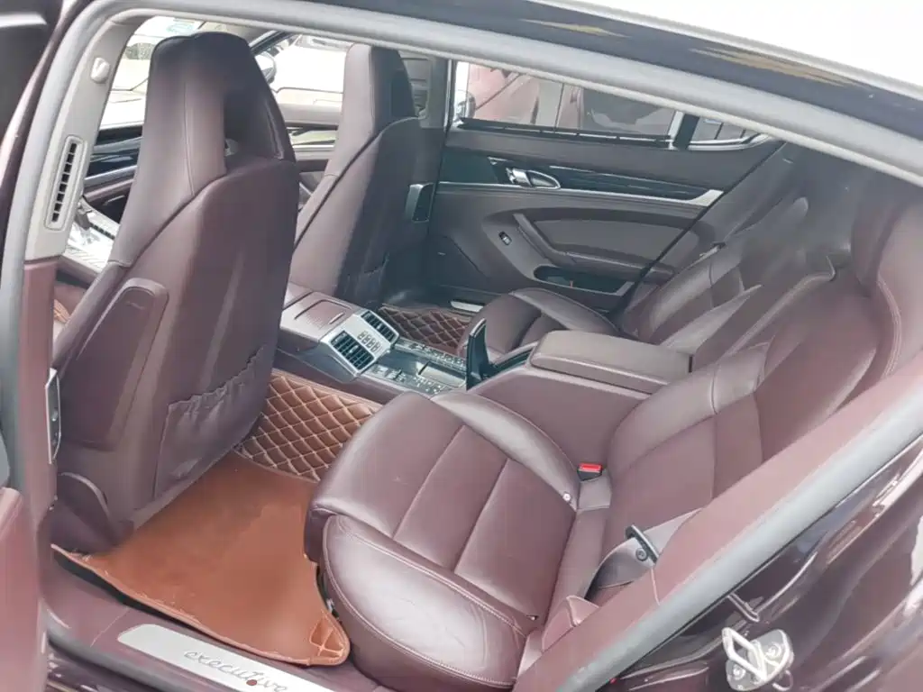 Porsche Panamera — миниатюра 17
