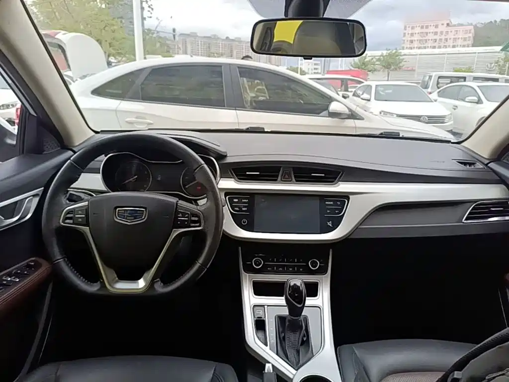 Geely Vision — миниатюра 10