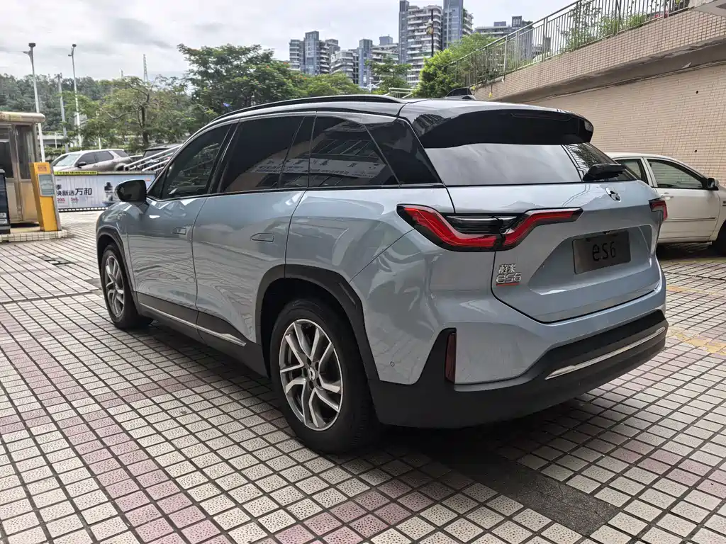 NIO ES6 — миниатюра 8
