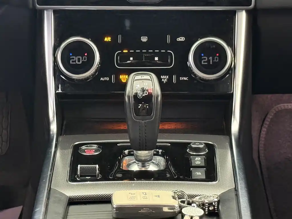 Jaguar XEL — миниатюра 9