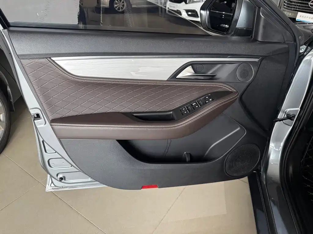 JAC A5 — миниатюра 5