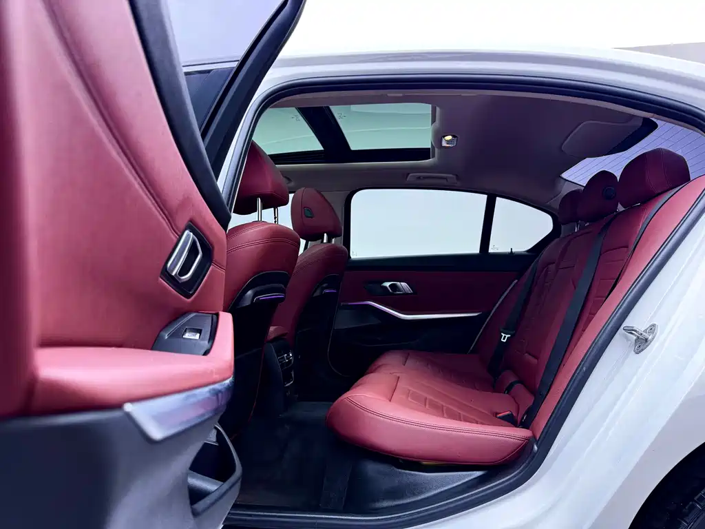 BMW 3 Series — миниатюра 18