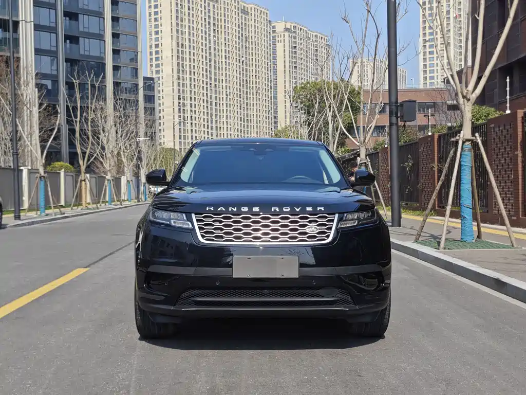 Land Rover Velar 2022