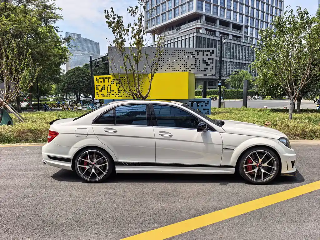 Mercedes-Benz C-Class AMG — миниатюра 19