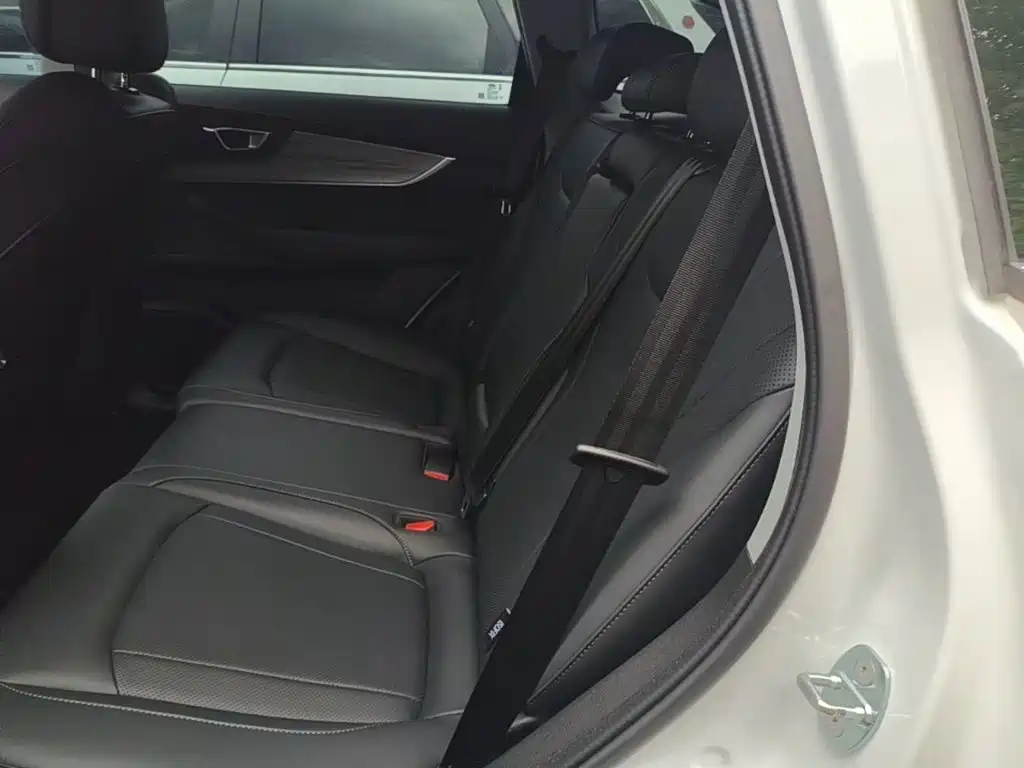 Chery Tiggo 8 — миниатюра 17