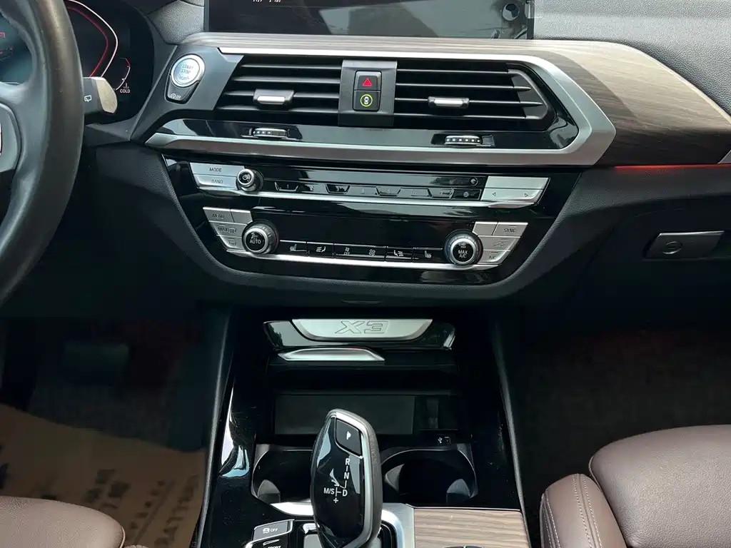 BMW X3 — миниатюра 19