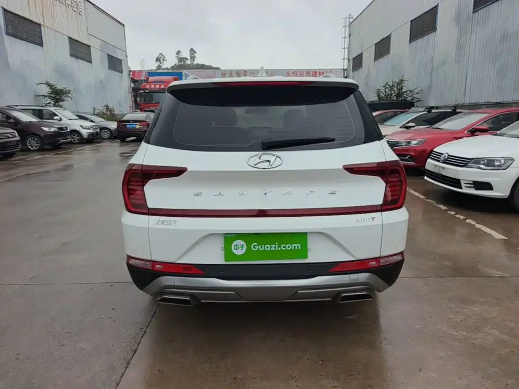 Hyundai Santa Fe — миниатюра 6
