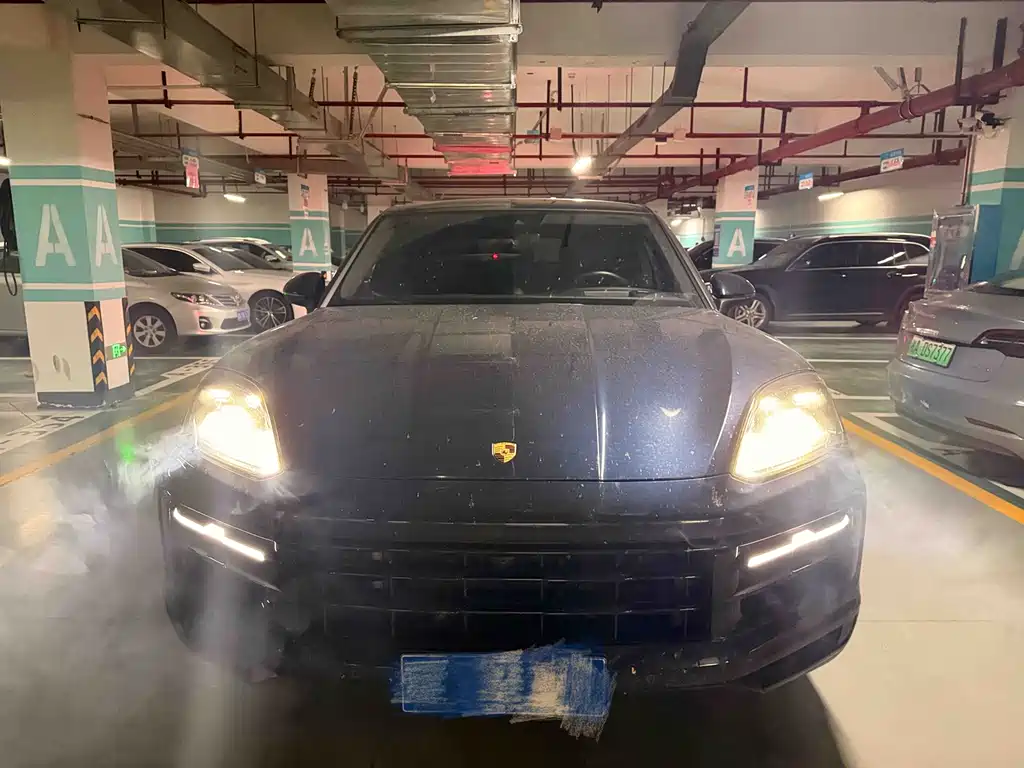 Porsche Cayenne — миниатюра 2