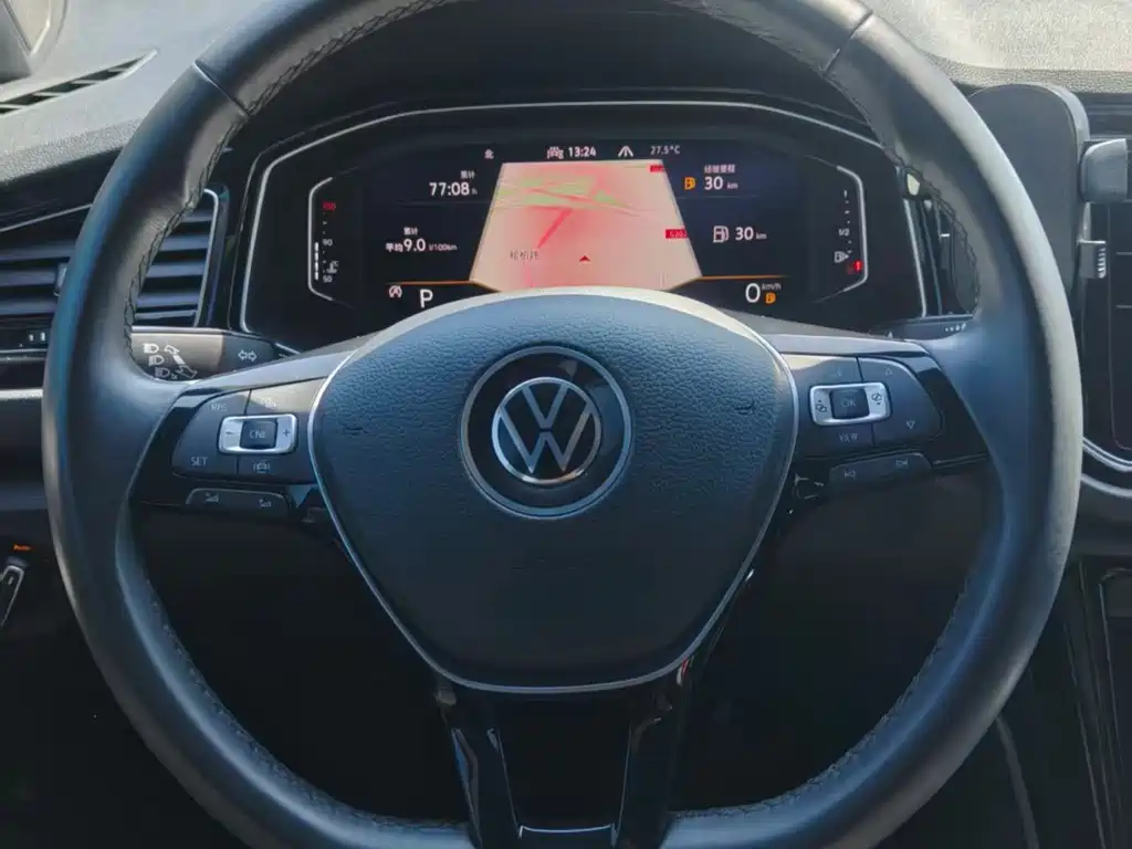 Volkswagen T-Roc — миниатюра 18