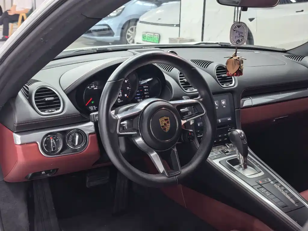 Porsche 718 — миниатюра 4