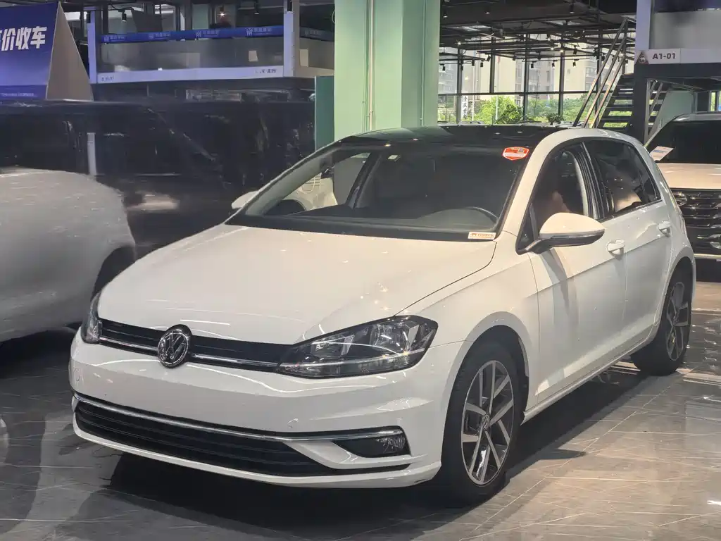 Volkswagen Golf 2020